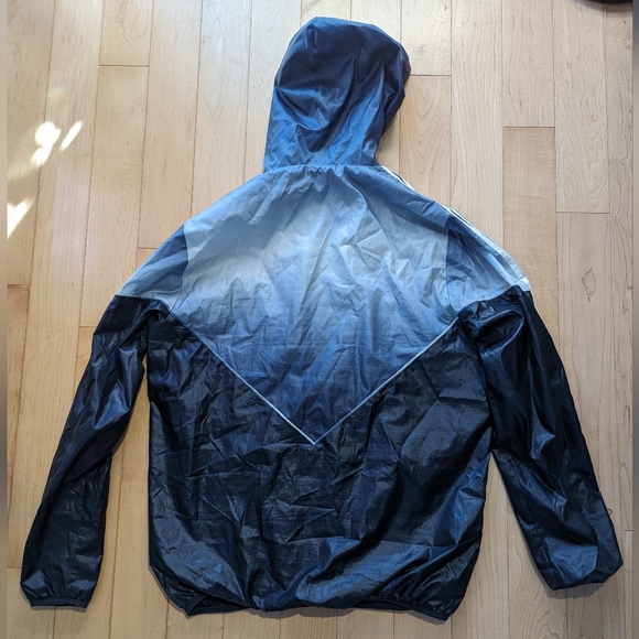 Adidas windbreaker - Picture 4 of 5